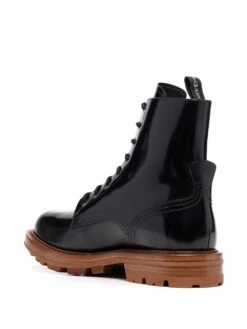 Homme Alexander McQueen Bottes Lacées En Cuir Verni 8 Homme Alexander McQueen Bottes Lacées En Cuir Verni -Salvatore Ferragauio Magasin 17777565 37420371 1000