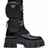 Femme Prada Bottes Monolith à Détail De Pochette 2 Femme Prada Bottes Monolith à Détail De Pochette -Salvatore Ferragauio Magasin 17800583 37392118 1000