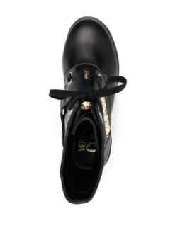 Femme Versace Jeans Couture Bottes Lacées à Plaque Logo 9 Femme Versace Jeans Couture Bottes Lacées à Plaque Logo -Salvatore Ferragauio Magasin 19186937 42071322 1000